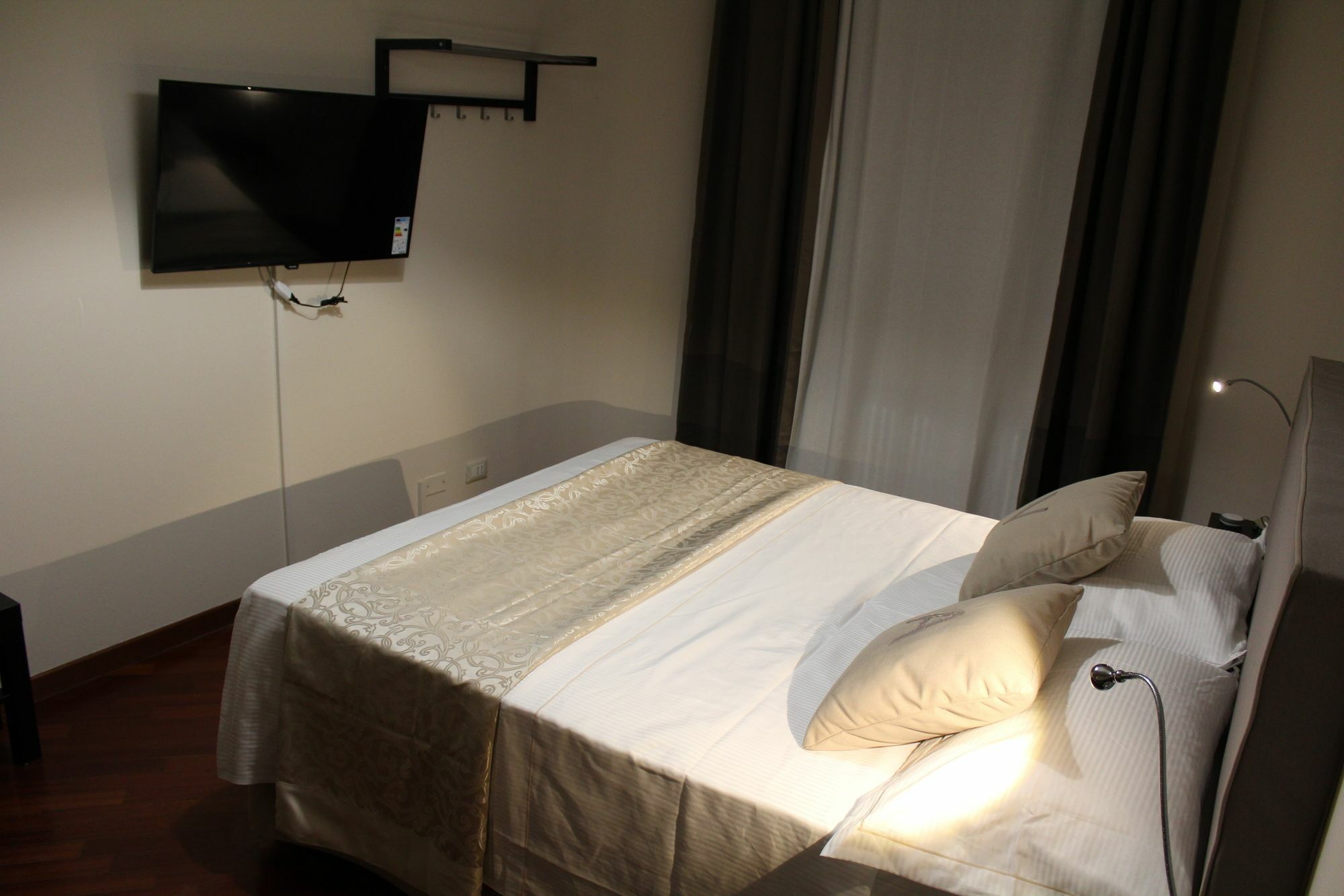 ראבנה B&B Villa Alighieri מראה חיצוני תמונה